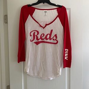 PINK Cincinnati Reds quarter length sleeve tee